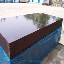 18mm Brown Film Faced Plywood Poplar Core Melamine Keo cho xây dựng